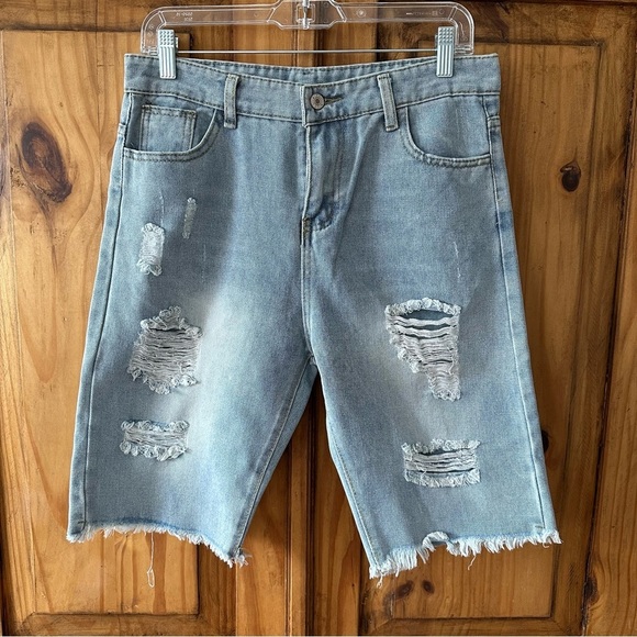 NWT NXH Distressed Denim Casual Bermuda Shorts Summer Vacation - Size XL - Picture 10 of 12
